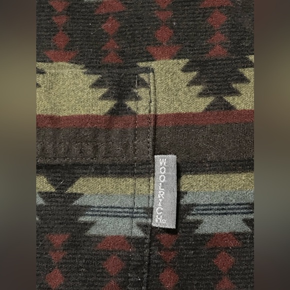 Woolrich Deep Hunter Aztec Southwest Blanket Print Shirt XL - Picture 4 of 7